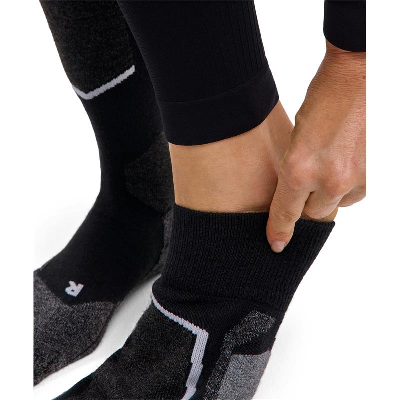 Žensko spodnje perilo FALKE Tights Maximum Warm black